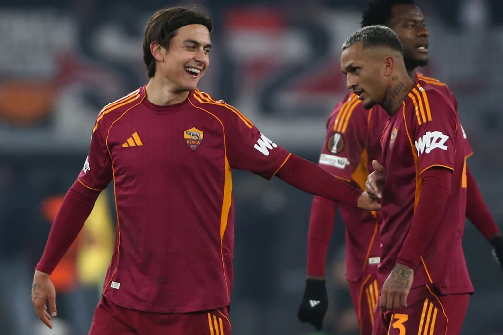 Passerella a Cannes: Dybala-show ma la Roma evapora (3-3)
